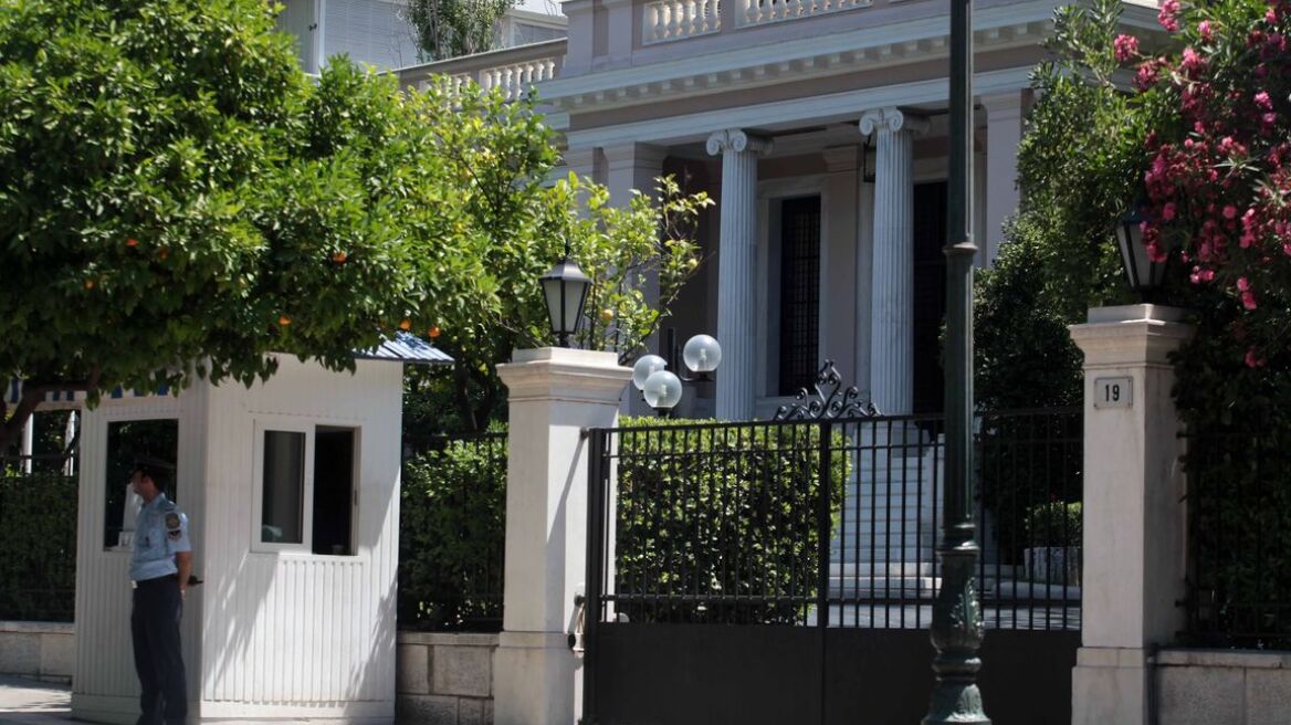 Ραντεβού Τσίπρα με τους ΥΠΕΣ Γαλλίας και Γερμανίας αύριο 
