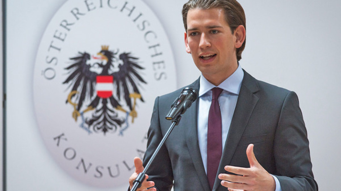 ΥΠΕΞ Αυστρίας: Η Ελλάδα πρέπει να δεχτεί βοήθεια στο προσφυγικό