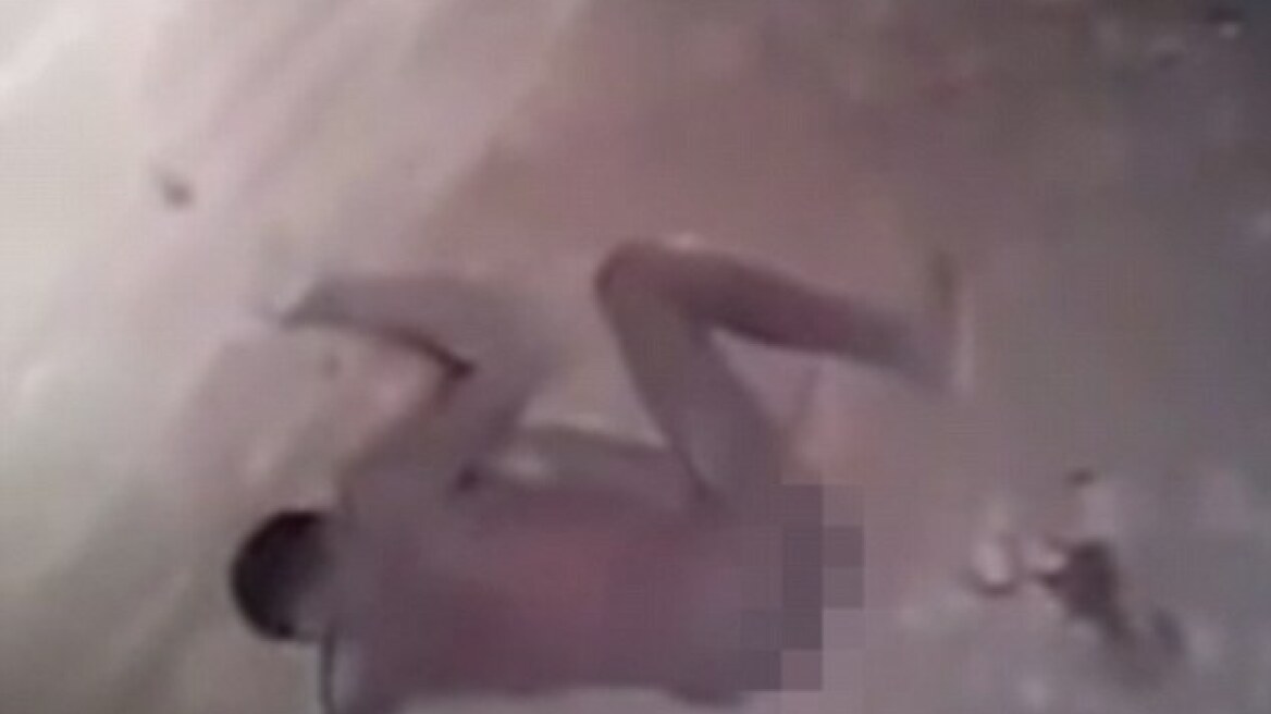 Βίντεο-σοκ: Τανζανός κρατούσε αιχμάλωτη την κοπέλα του επί οχτώ μήνες σε λάκκο