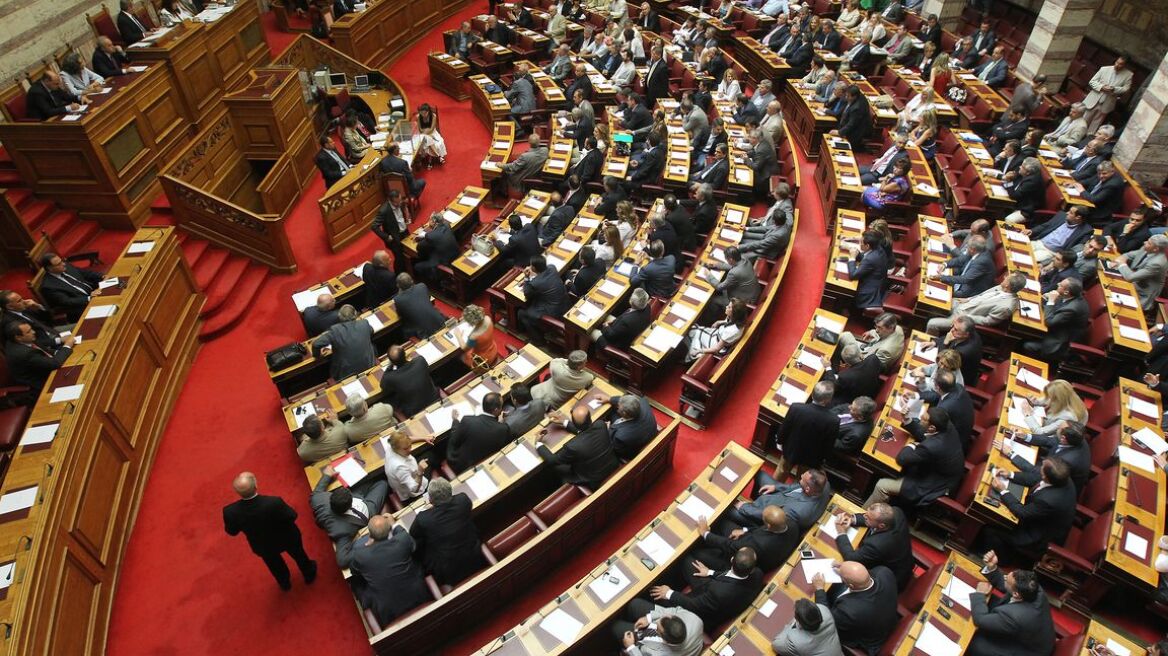 Αλλάζουν όλα στην προαγωγή και βαθμολόγηση των δημοσίων υπαλλήλων