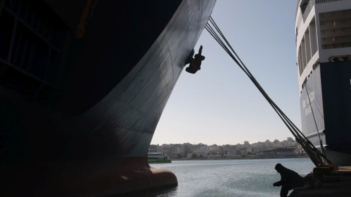 Από αύριο ξανά τα δρομολόγια των πλοίων