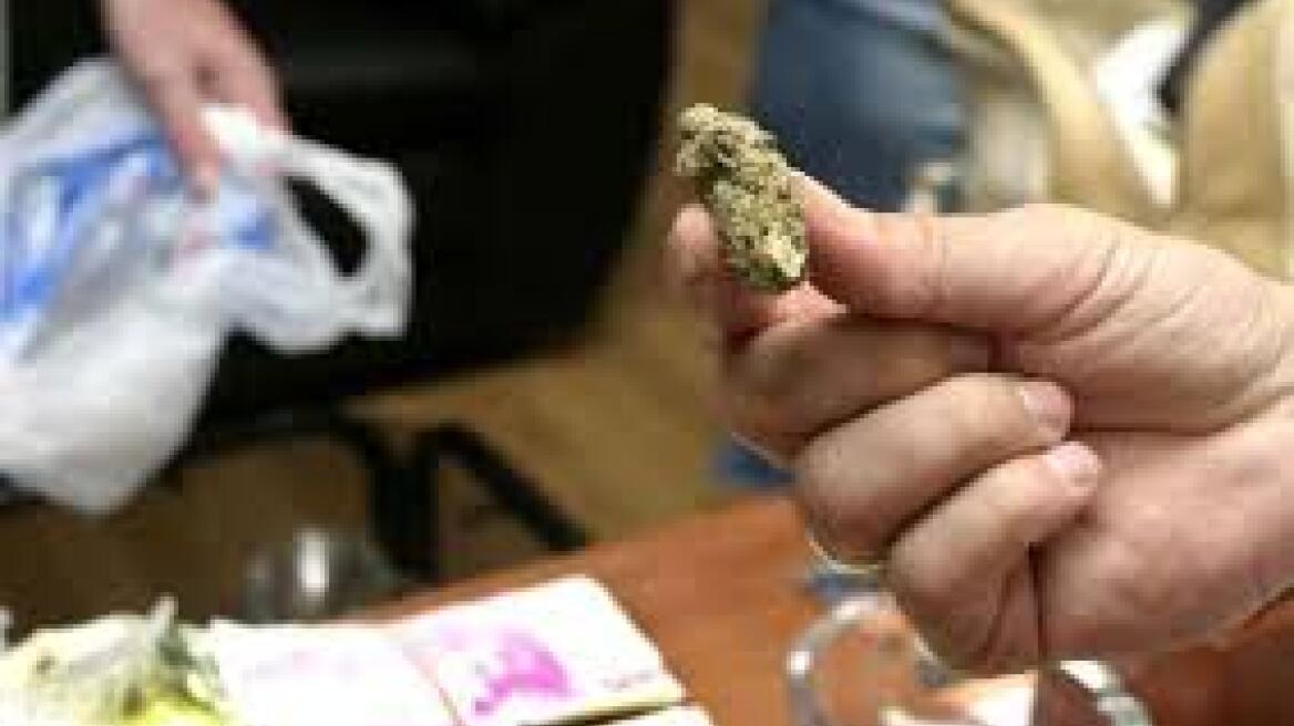 Αλεξανδρούπολη: Ανήλικος αγόραζε χασίς από διακινητή