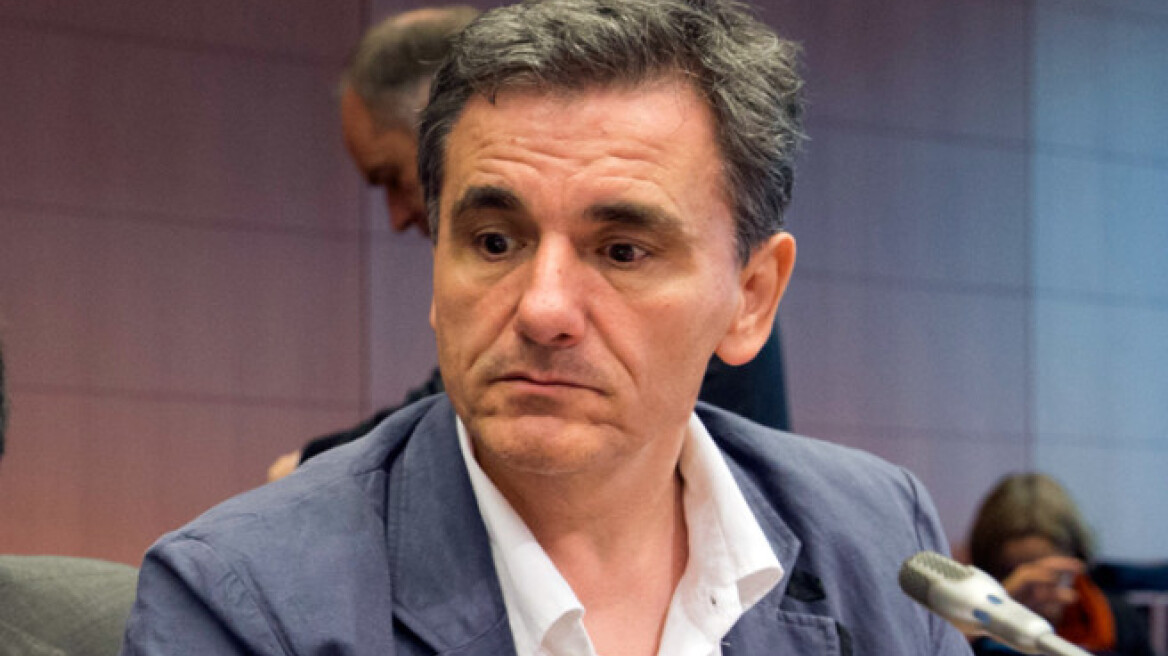 Τσακαλώτος στο Reuters: Πρέπει να πείσουμε τους δανειστές ότι «οι αριθμοί βγαίνουν»