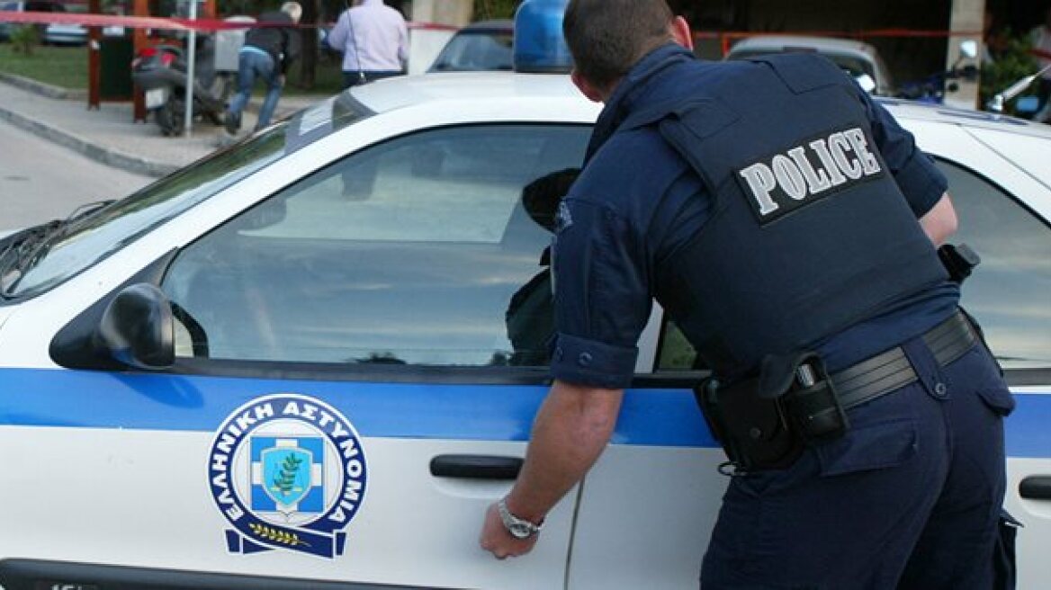 Συνελήφθη... στον ύπνο ληστής ηλικιωμένου στην Κορινθία