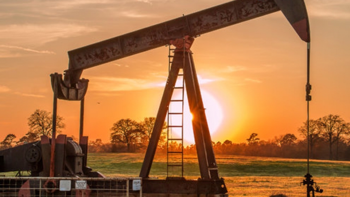 «Έχασε» και τα 28 δολάρια ο «μαύρος χρυσός»