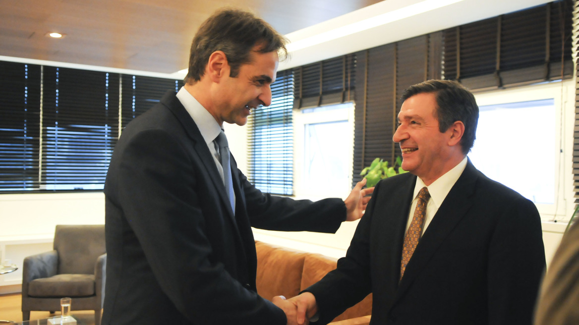 Συνάντηση Μητσοτάκη - Καμίνη για το προσφυγικό