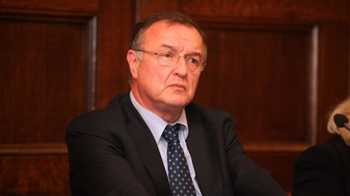 Οι δικηγόροι στριμώχνουν τον Κατρούγκαλο για το ασφαλιστικό 