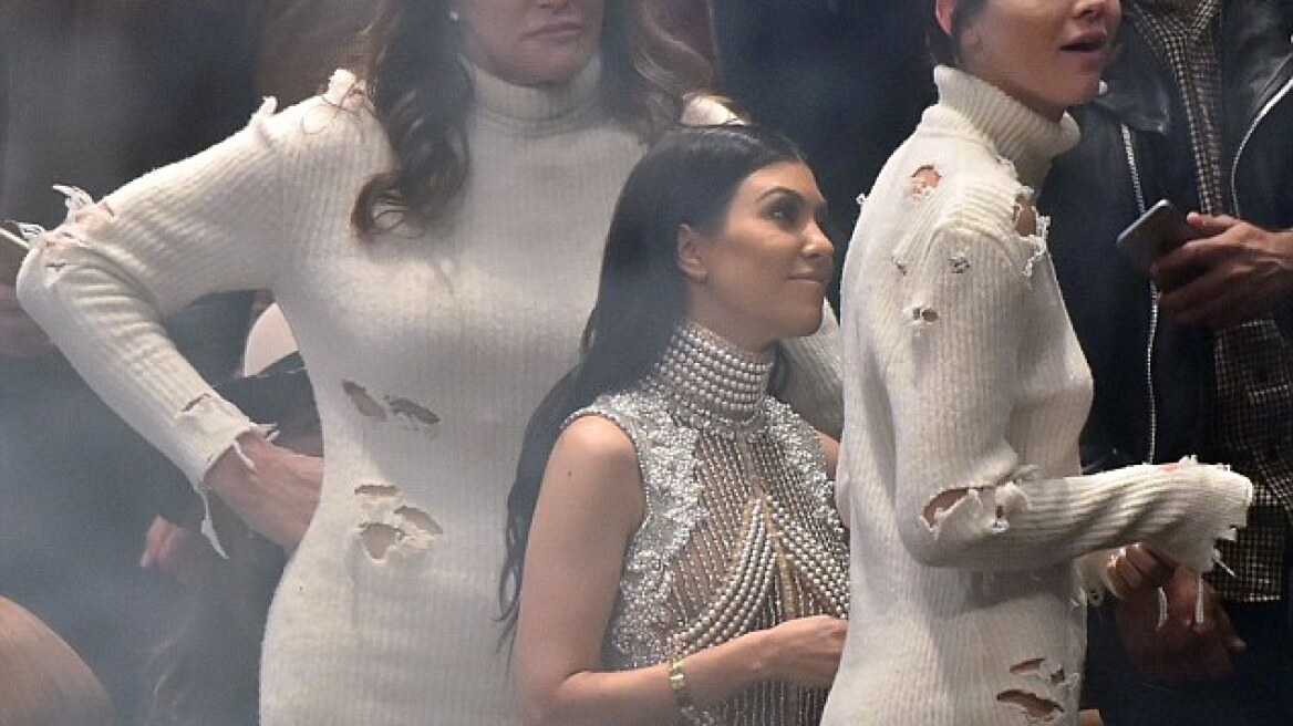 H Kendall και η Caitlyn Jenner εμφανίστηκαν με το ίδιο φόρεμα