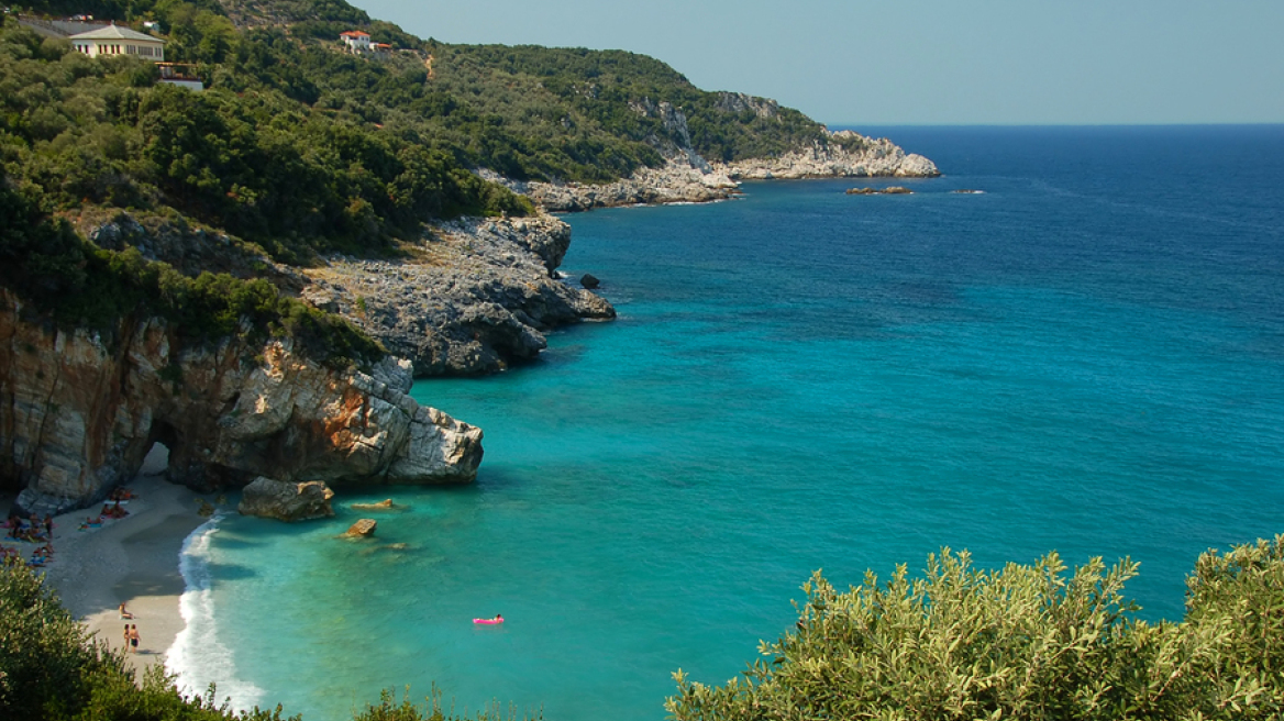 EasyJet to link Zakynthos island with Stansted airport