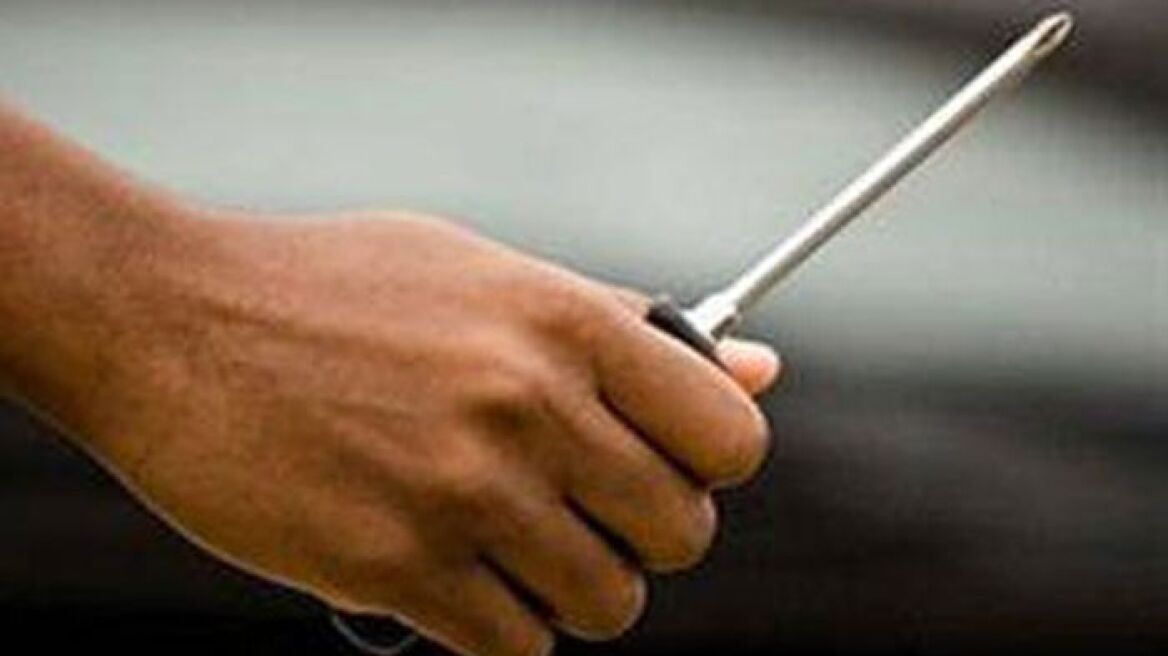 Το κατσαβίδι θα αποκαλύψει τον ληστή στη Χερσόνησο