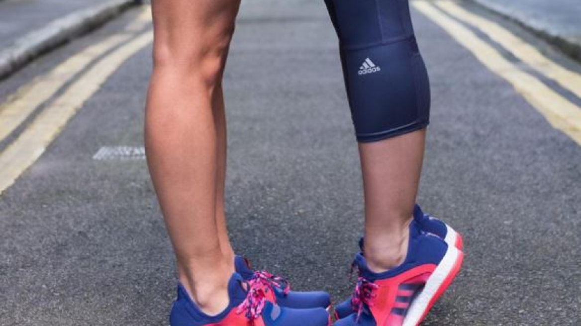 Δείτε την απίστευτη απάντηση της Adidas σε όσους "αναστατώθηκαν" από διαφήμιση με ομόφυλο ζευγάρι