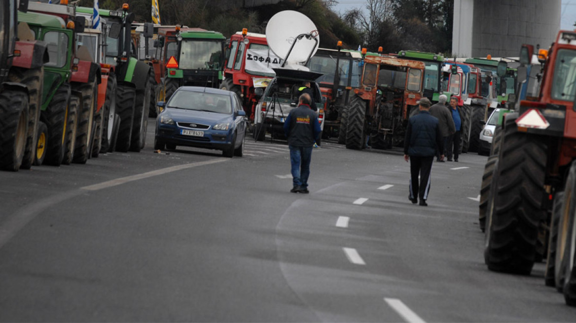 Farmers remain adamant on their position