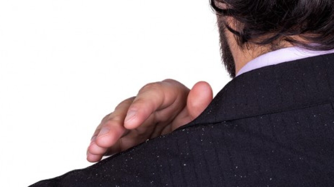 Διώξε την πιτυρίδα με θυμάρι και δεντρολίβανο