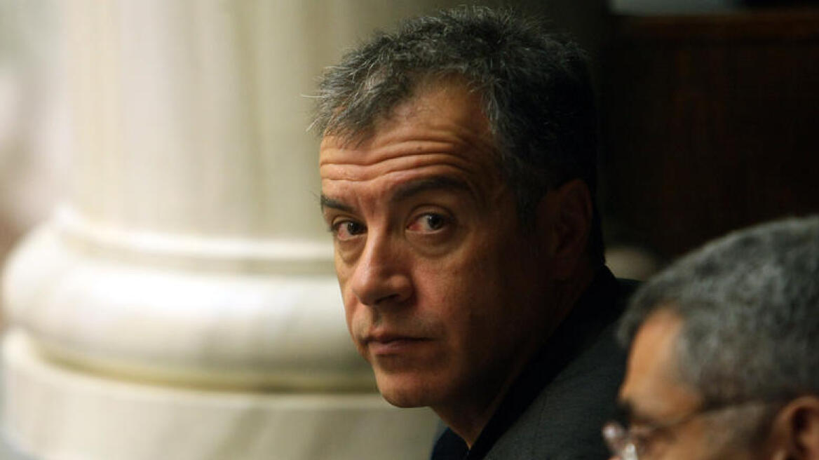 Σταύρος Θεοδωράκης: «Κυβέρνηση έκτακτης ανάγκης με δέκα υπουργούς»