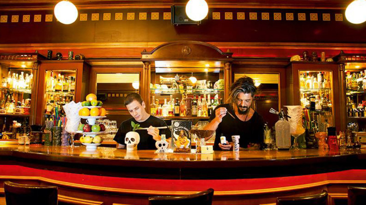 Τα πιο ψαγμένα cocktail bars του Κέντρου