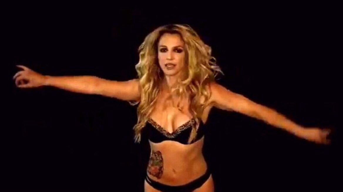 Βίντεο: «Φωτιά» η Μπρίντεϊ Σπίαρς αν και μητέρα δύο παιδιών