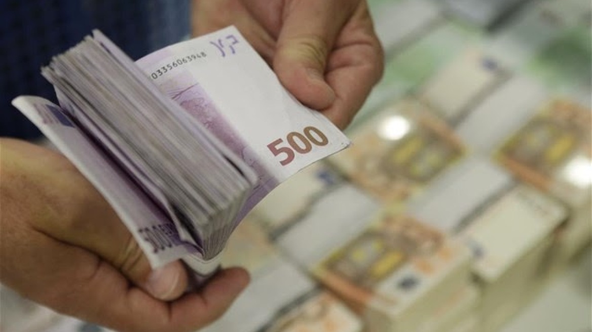 Φοροδιαφυγή: Έχουν καταθέσεις 6 δισ. και δεν δήλωσαν ούτε το ένα δισ!