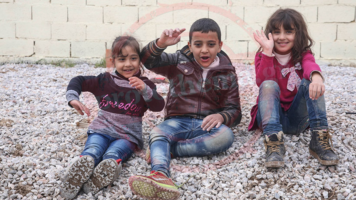 Refugees arrive at Diavata hotspot (pics)