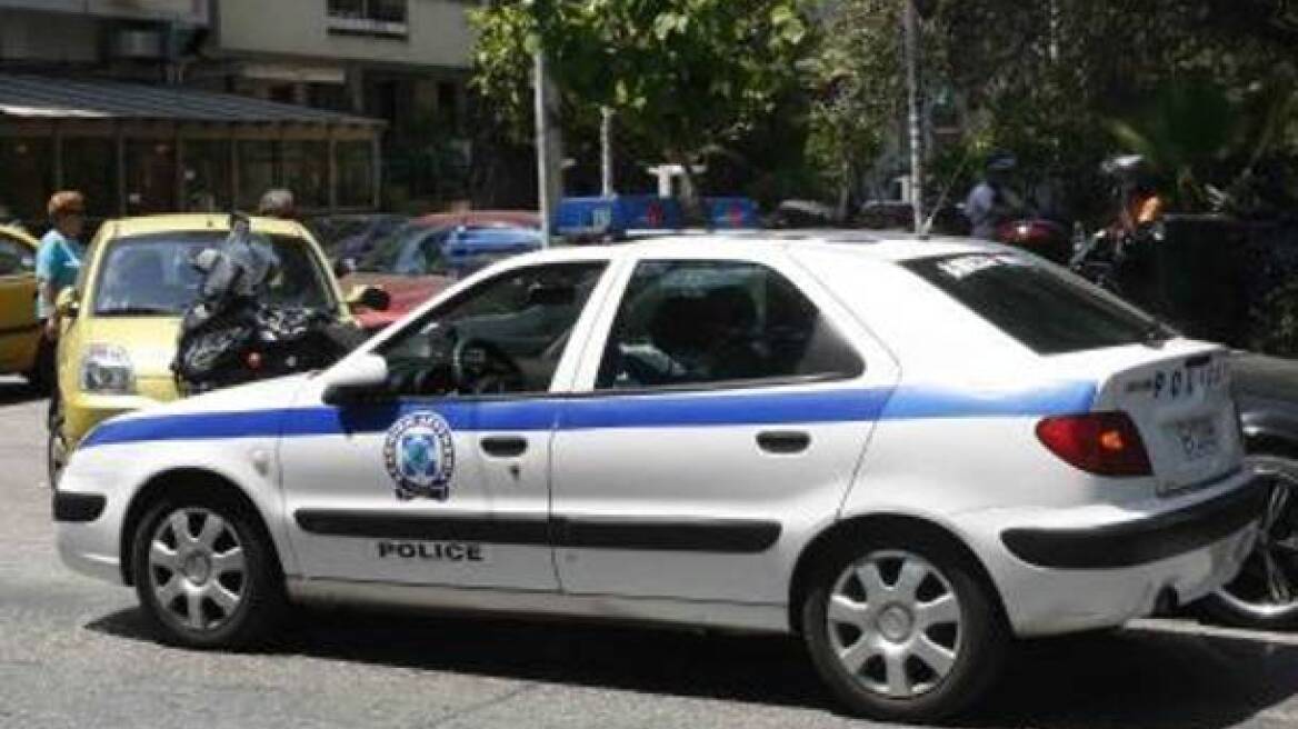 Πρόλαβαν δουλεμπόρους με κλεμμένο φορτηγό