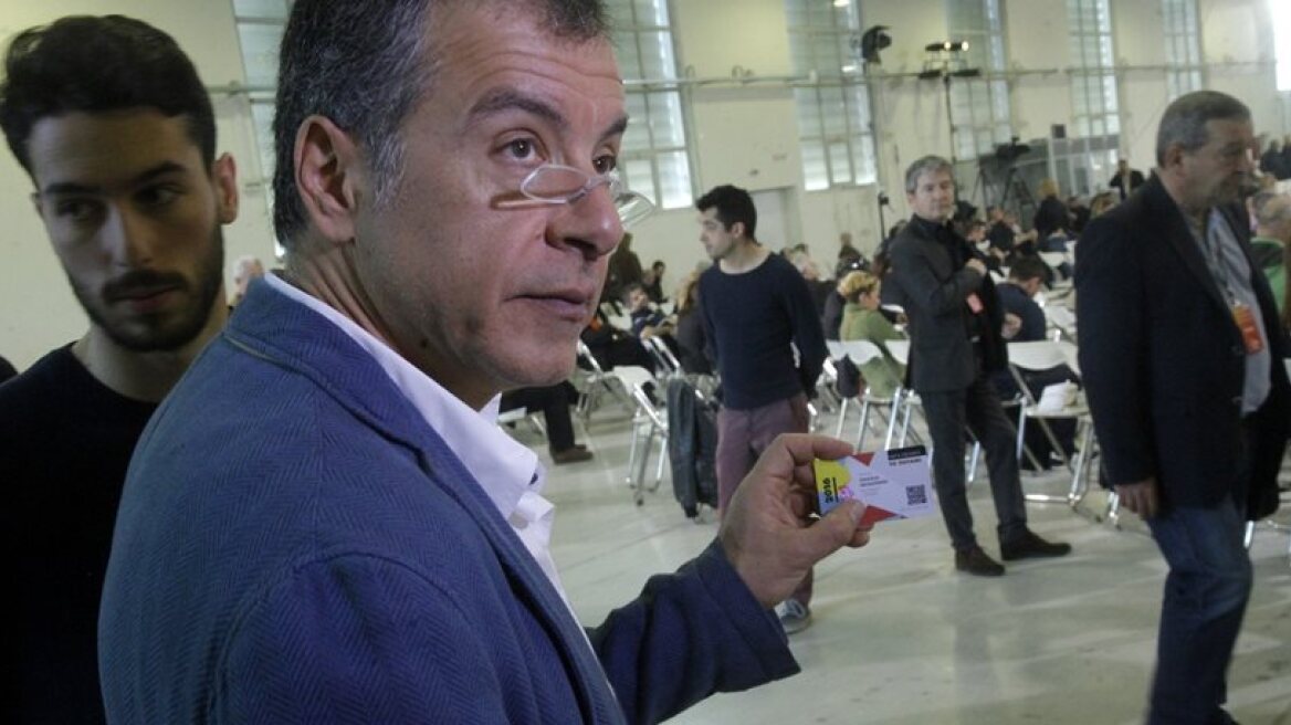 Stavros Theodorakis re-elected Potami party leader