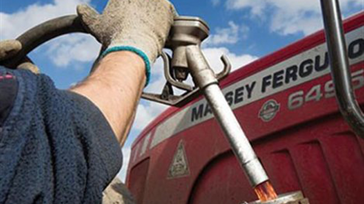 «Κατασχέσεις» σε επιστροφές φόρου αγροτικού πετρελαίου από Εφορίες και Ταμεία