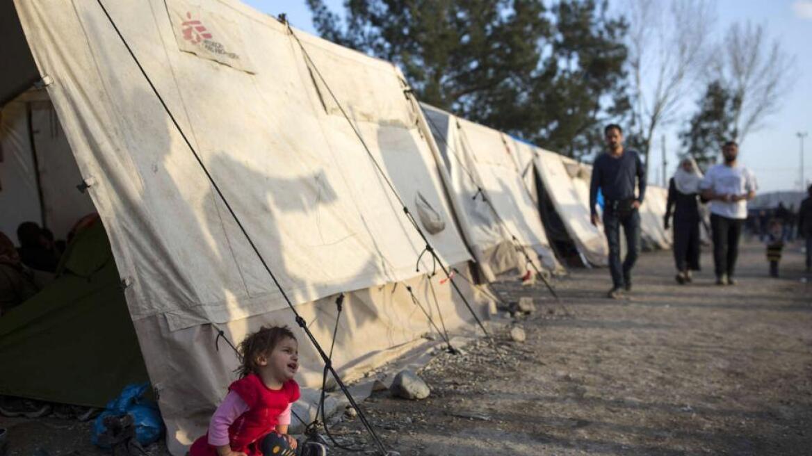 Bild: Η Ελλάδα θα γίνει ένα «υπέρ - hot spot», βάσει σχεδίου «έξι σημείων»