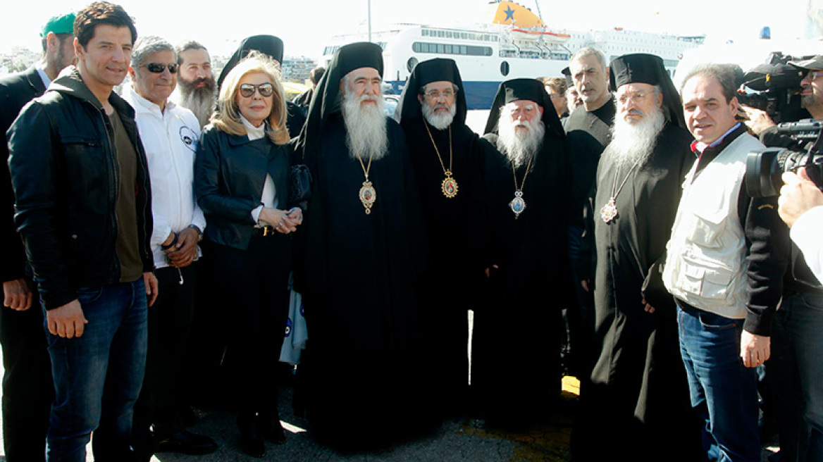 Στα χέρια δήμων και οργανώσεων η βοήθεια προς τους πρόσφυγες