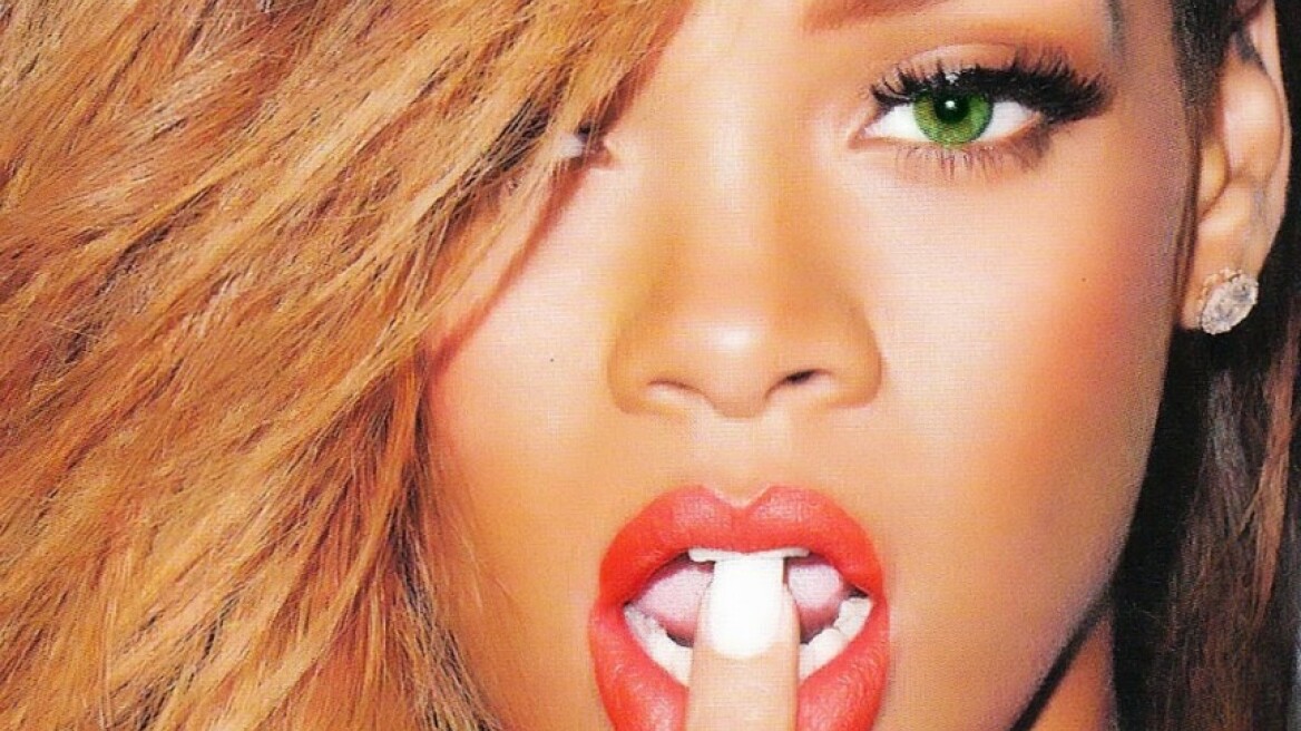 Μολύβι χειλιών: Πώς να το απλώσεις σωστά και να αποκτήσεις το ιδανικό σχήμα