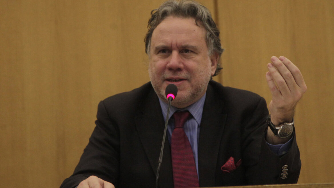 Κατρούγκαλος: Το μνημόνιο περιλαμβάνει νεοφιλελεύθερα μέτρα αλλά θα τα σεβαστούμε μέχρι κεραίας