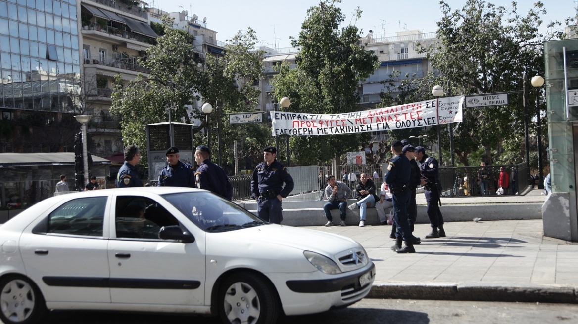 Άδειασε από πρόσφυγες και μετανάστες η πλατεία Βικτωρίας