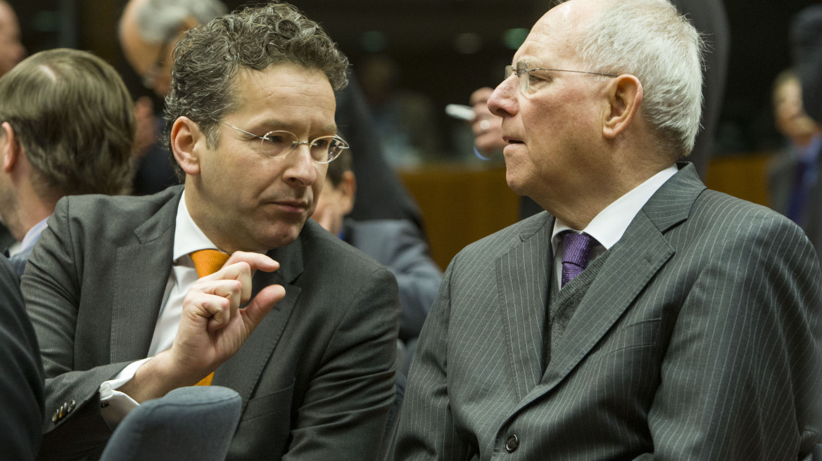 Νέο «όχι» από τον Σόιμπλε στην ελάφρυνση του ελληνικού χρέους