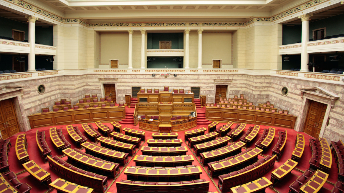 20.000 ευρώ κόστισε η έκθεση του Ινστιτούτου Φλωρεντίας για τις τηλεοπτικές άδειες