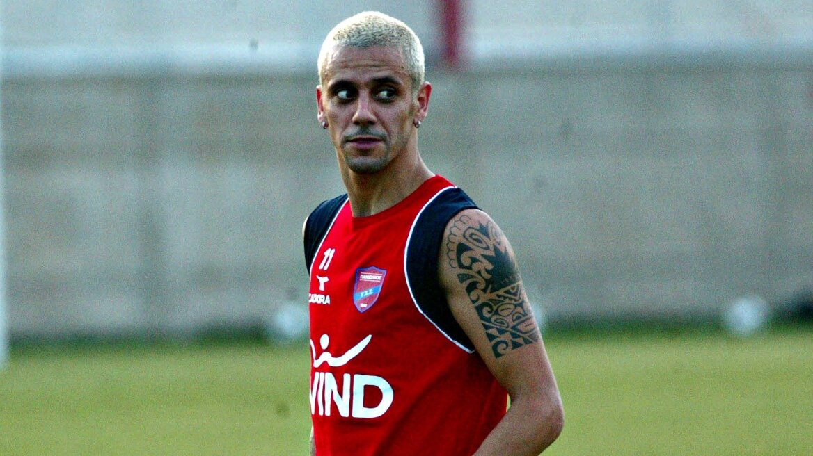 Πρώην παίκτης του Πανιωνίου κάνει καριέρα ως τραγουδιστής!