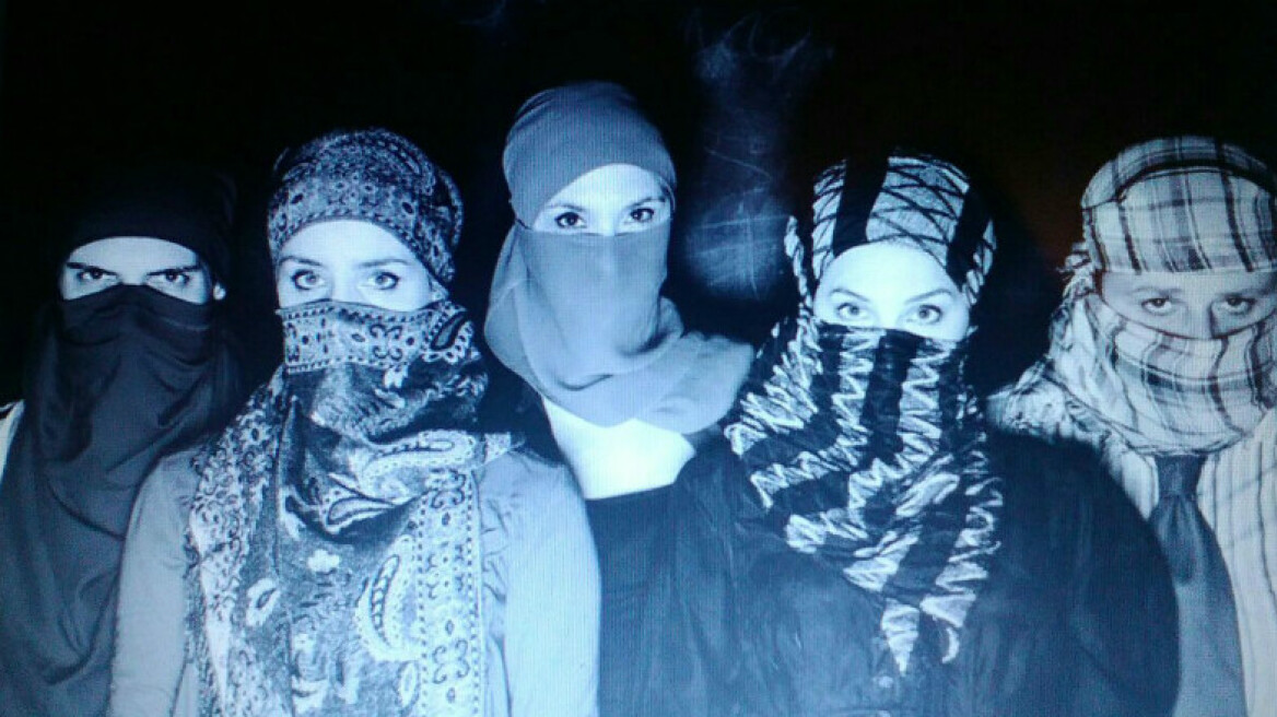 Και φοιτήτρια και καθοδηγήτρια