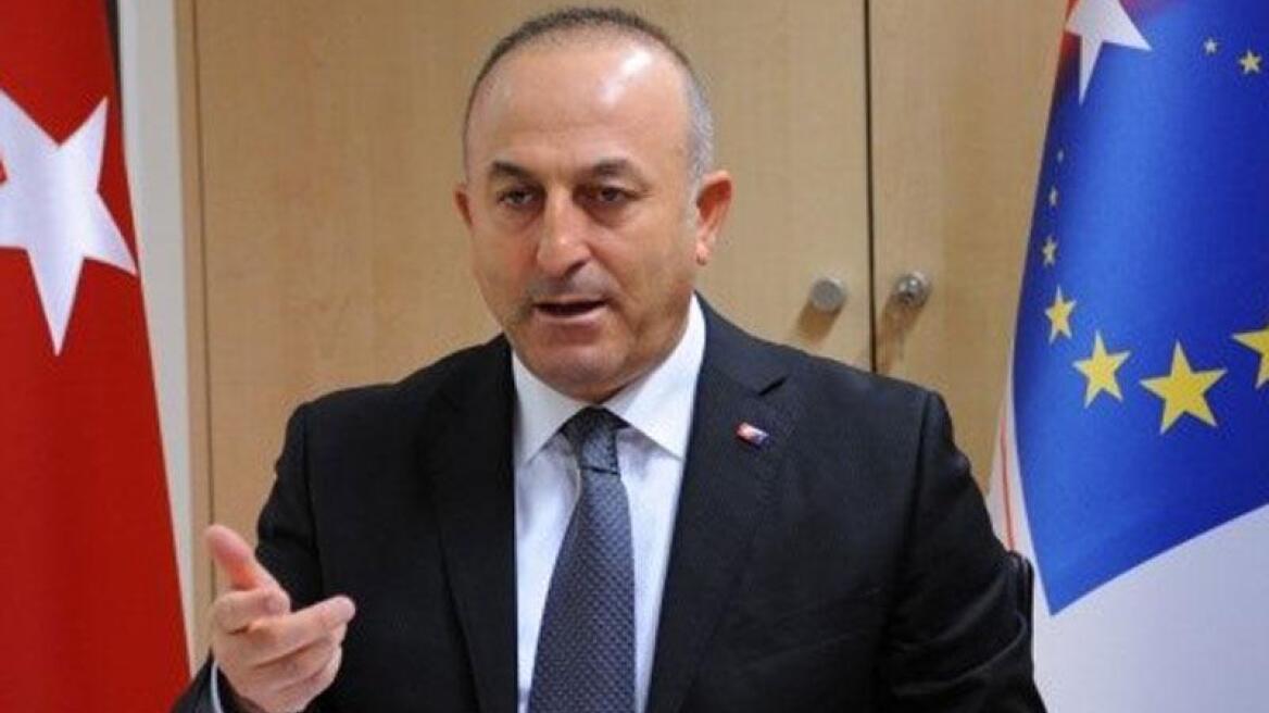 Τσαβούσογλου: «Άδικες» οι επικρίσεις σε βάρος της Άγκυρας για το μεταναστευτικό