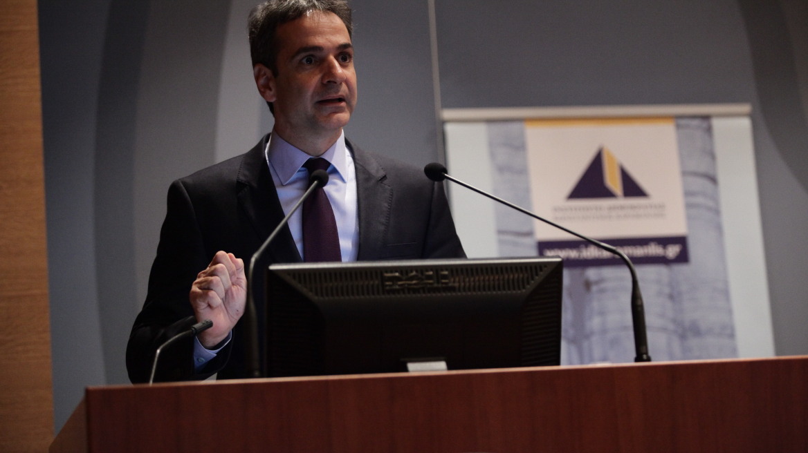 Κυριάκος: Ξέρει ο Τσίπρας τι υπέγραψε; Ο δήθεν ανθρωπισμός του βουλιάζει στη λάσπη της Ειδομένης