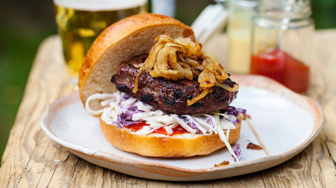 Θραύση κάνει στη Γαλλία το... μπέργκερ 