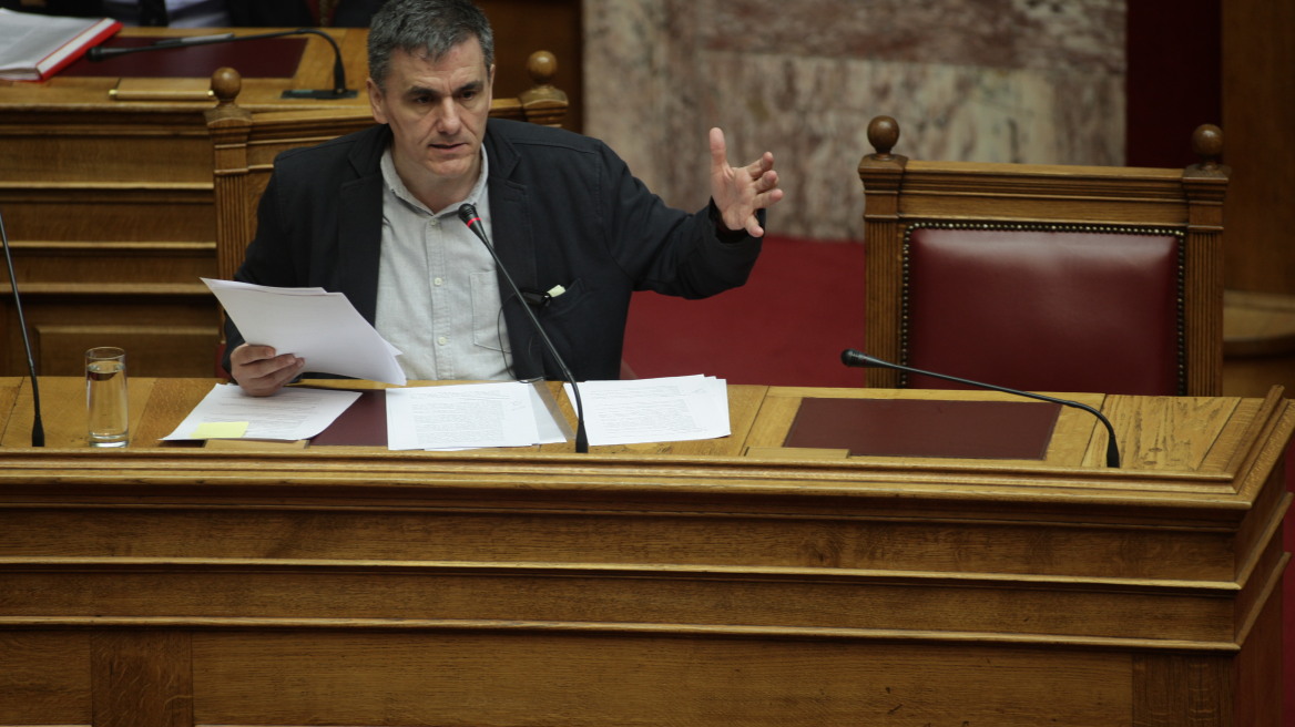 Τσακαλώτος: Θα καταθέσουμε αντιπρόταση για το αφορολόγητο