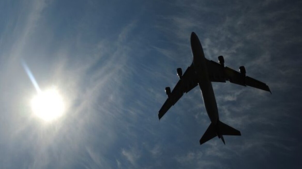 Πρόβλημα σε αεροσκάφος κατά τη διάρκεια πτήσης από Ρόδο προς την Κάρπαθο