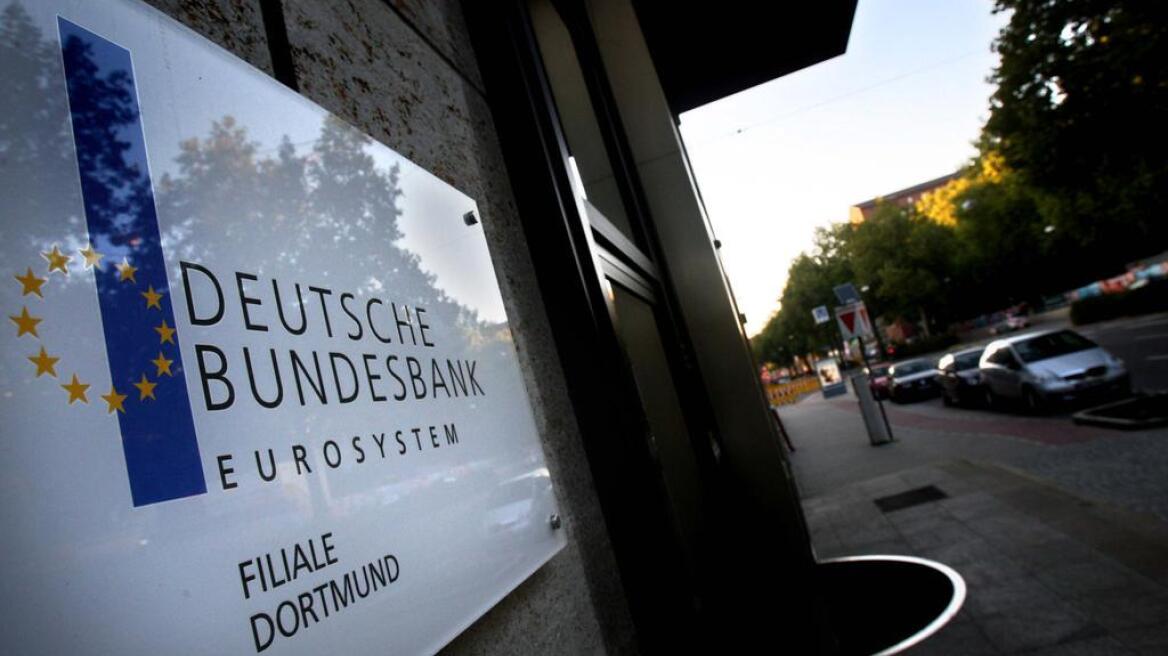 WSJ: Αντίθετη η Bundesbank στα σχέδια του Ντράγκι