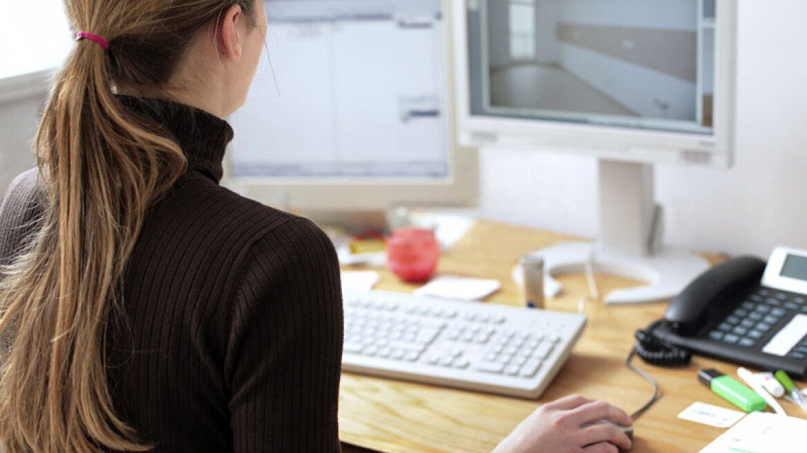 Προσλήψεις στους τομείς της Υγείας και της Παιδείας προαναγγέλλει η κυβέρνηση