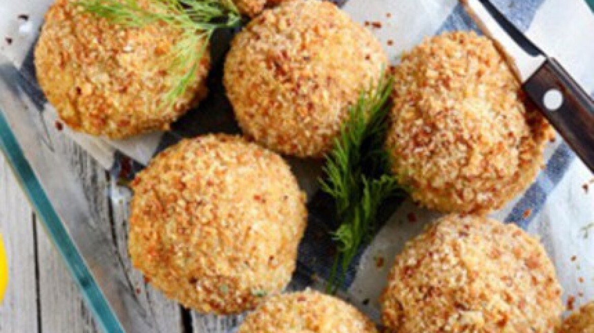 Ταραμοκεφτέδες με κοκτέιλ θαλασσινών σε πικάντικη σάλτσα Safcol