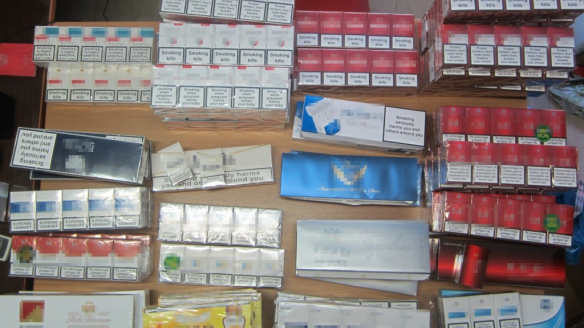 Πωλούσαν λαθραία τσιγάρα σε Κομοτηνή και Ρέθυμνο