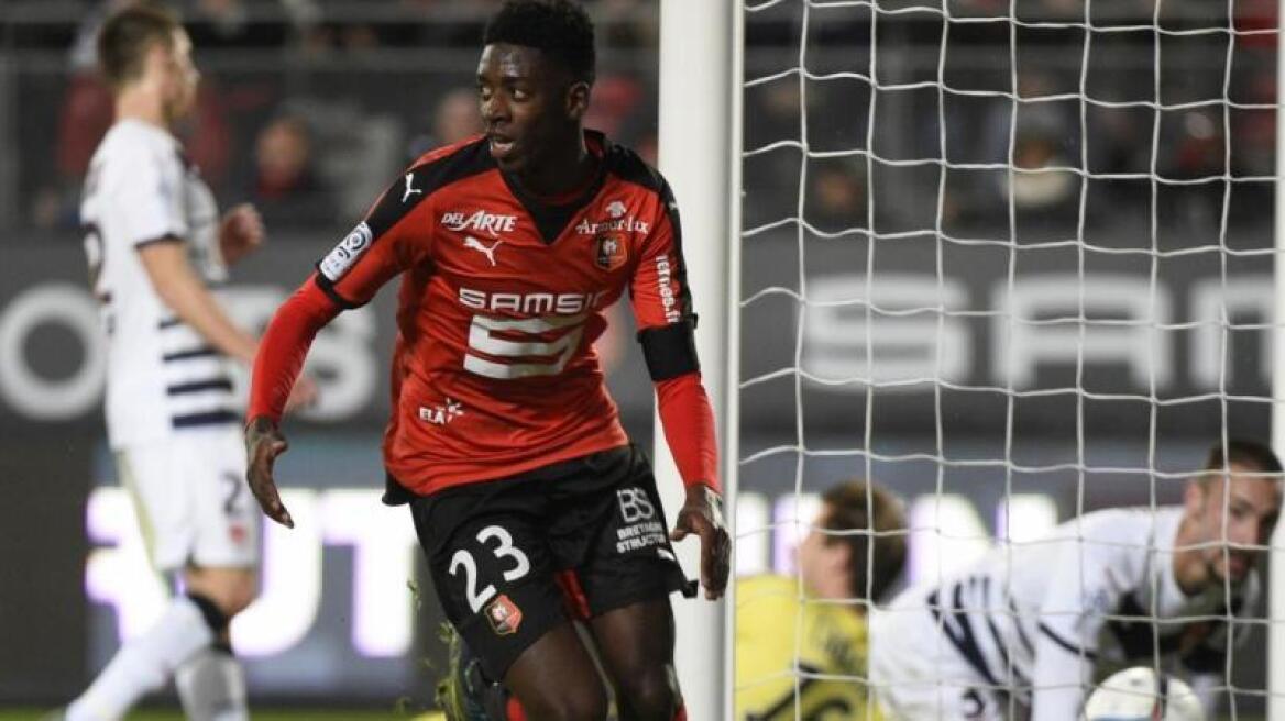 «Όχι» σε πρόταση-μαμούθ της Μπαρτσελόνα για Ντεμπελέ