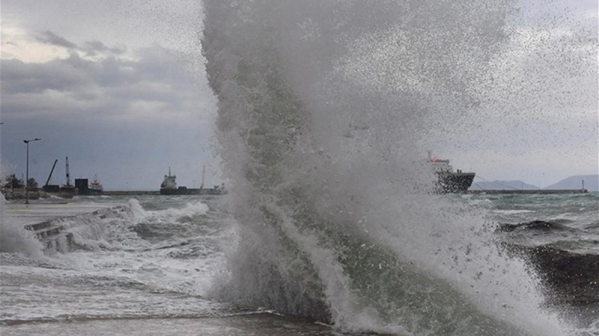 Προβλήματα στις ακτοπλοϊκές συγκοινωνίες