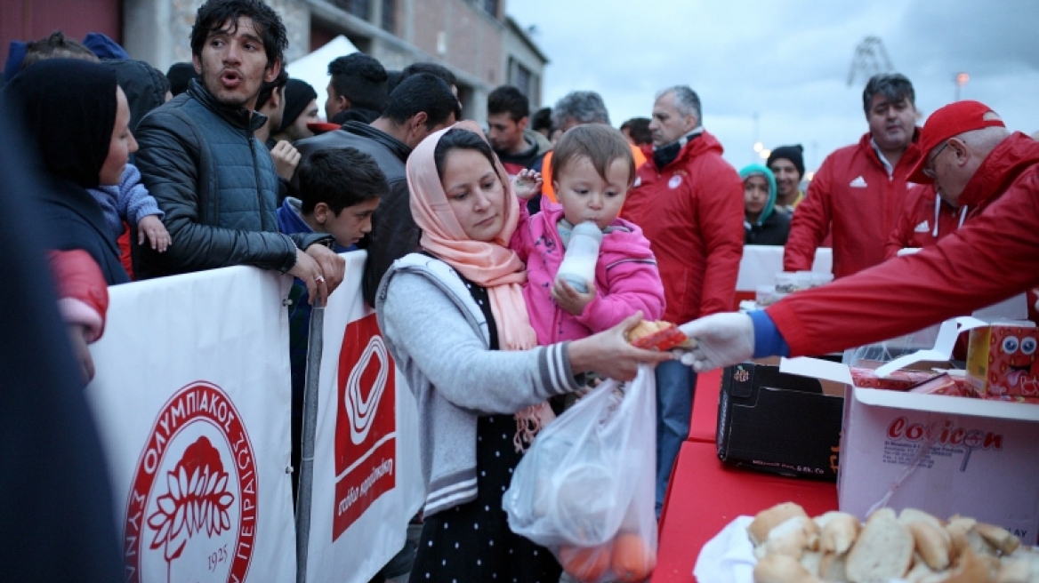 Στο πλευρό των προσφύγων και την Καθαρά Δευτέρα ο Ολυμπιακός