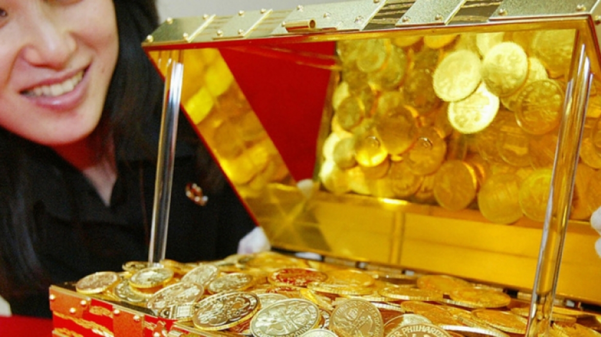 Μικρή πτώση στην τιμή του χρυσού