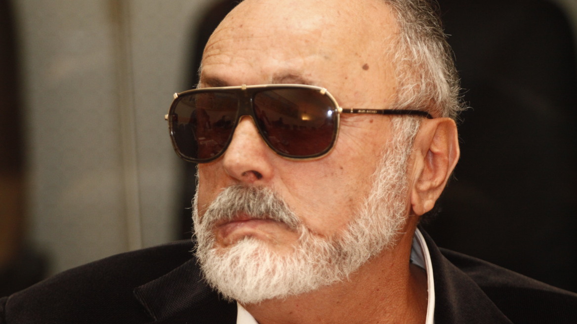 Κουρουμπλής για Μουζάλα: Έχει δώσει τη ζωή του για το προσφυγικό