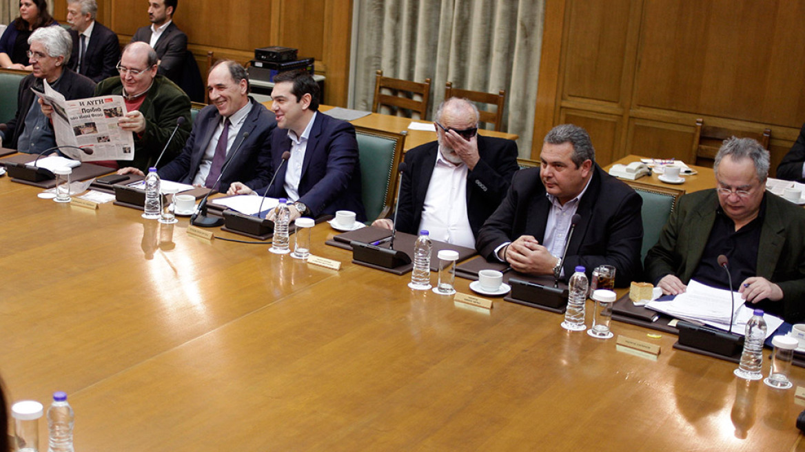 Κυβερνητική κρίση: 3+1 σενάρια σε περίπτωση παραίτησης των ΑΝΕΛ