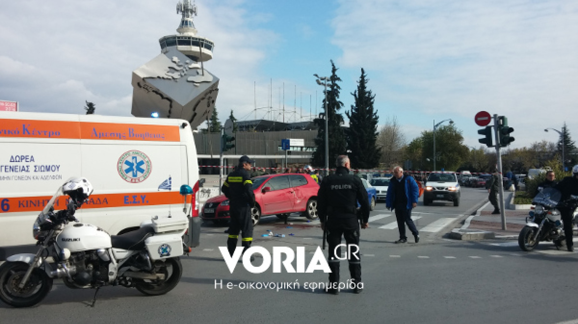 Τραγωδία στη Θεσσαλονίκη: Θανατηφόρο τροχαίο με ΙΧ που έπεσε πάνω σε μητέρα και κόρη